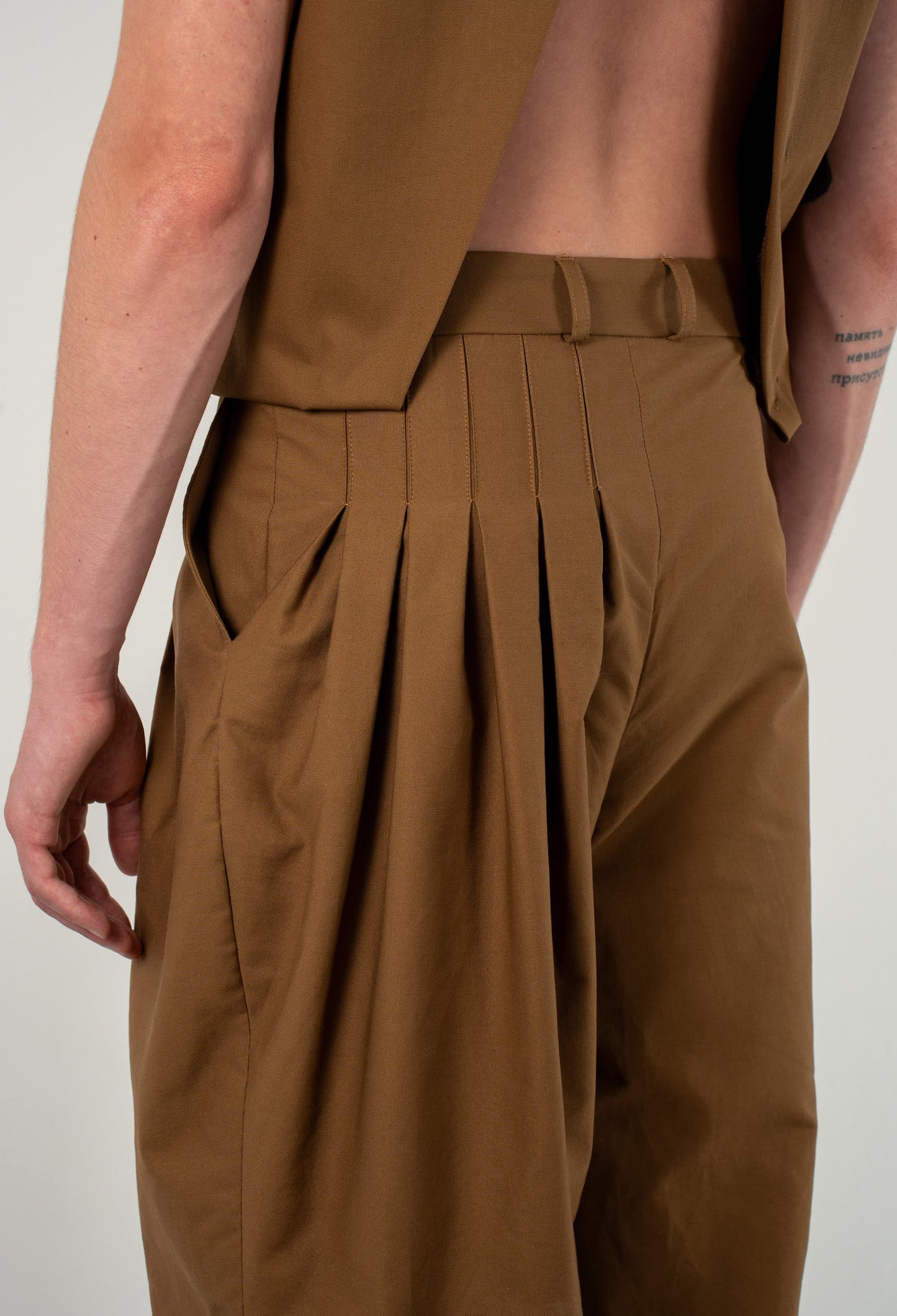 SHORT ASYPLIS